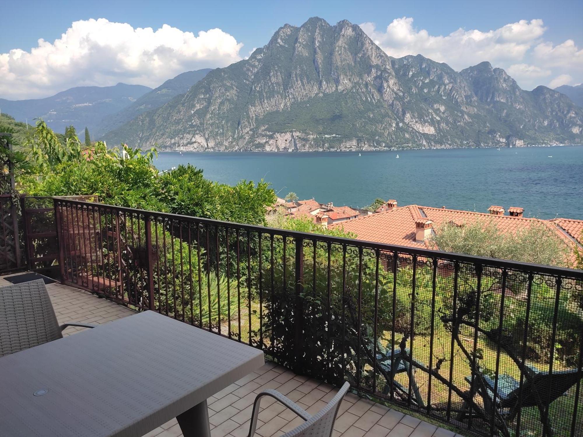 Iseolakerental - Riva House Riva di Solto Exteriör bild